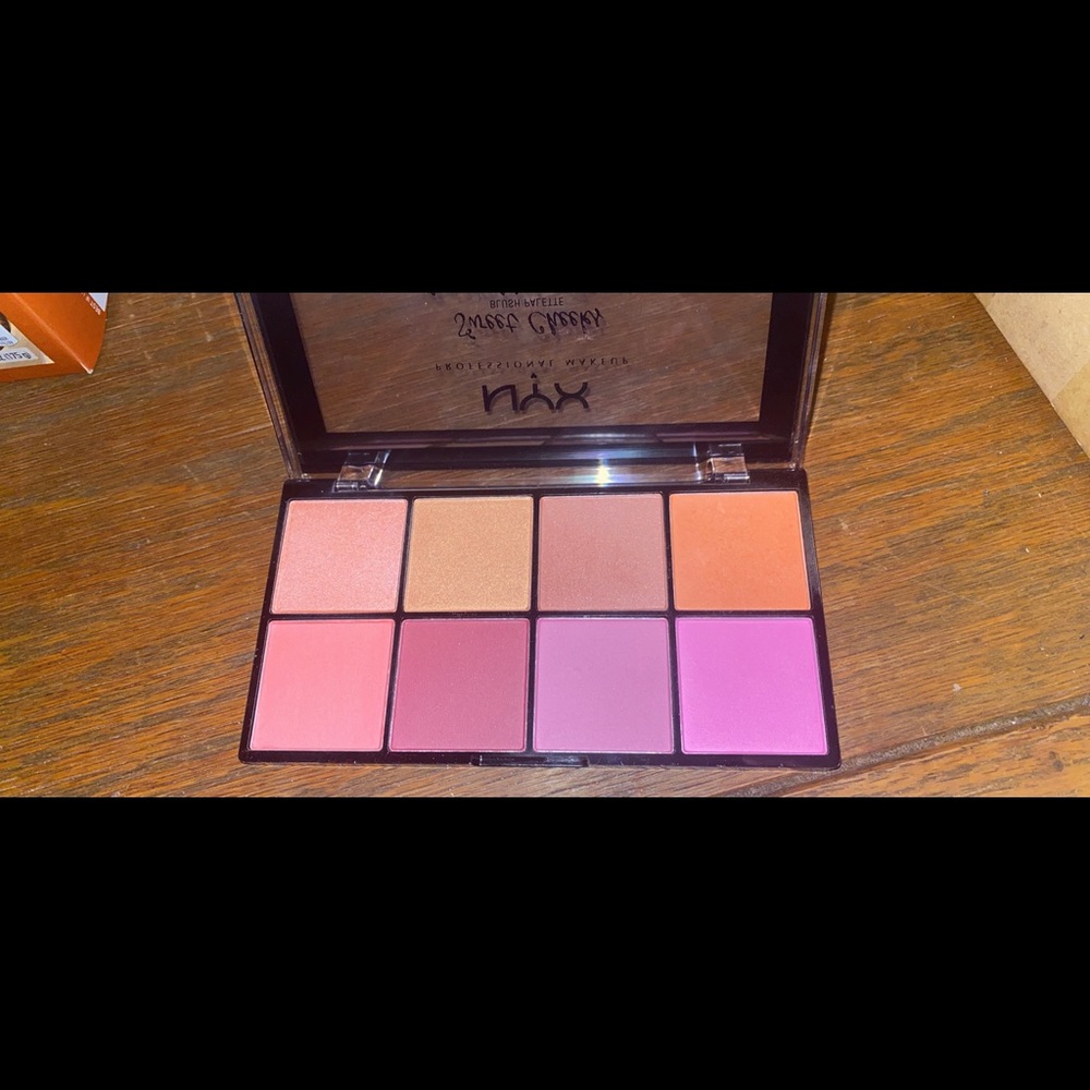 NYX Sweet Cheeks Blush Palette
